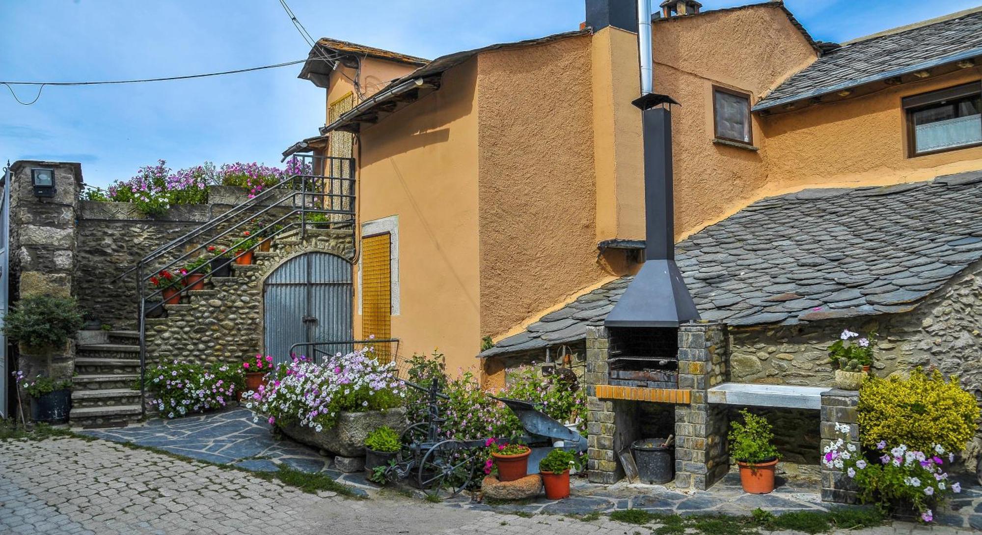 Cal Pascual Guest House Les Pereres Exterior photo